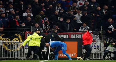 بعد واقعة باييت.. إلغاء مباراة ليون ومارسيليا رسميًا